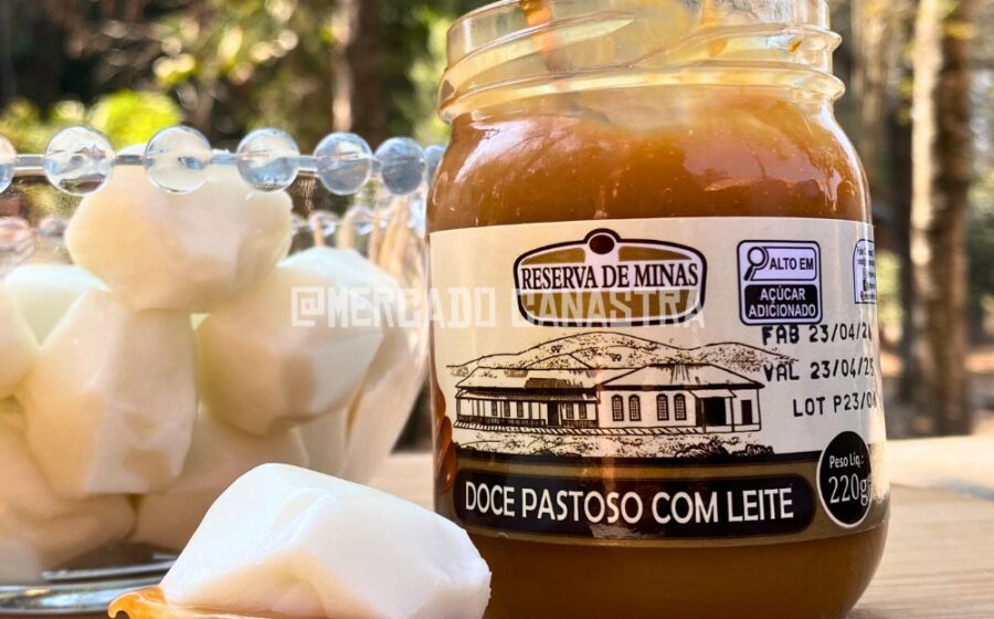 Barra triangular de doce de leite Alferes do Tacho, premiada como melhor do Brasil no Prêmio CNA 2026