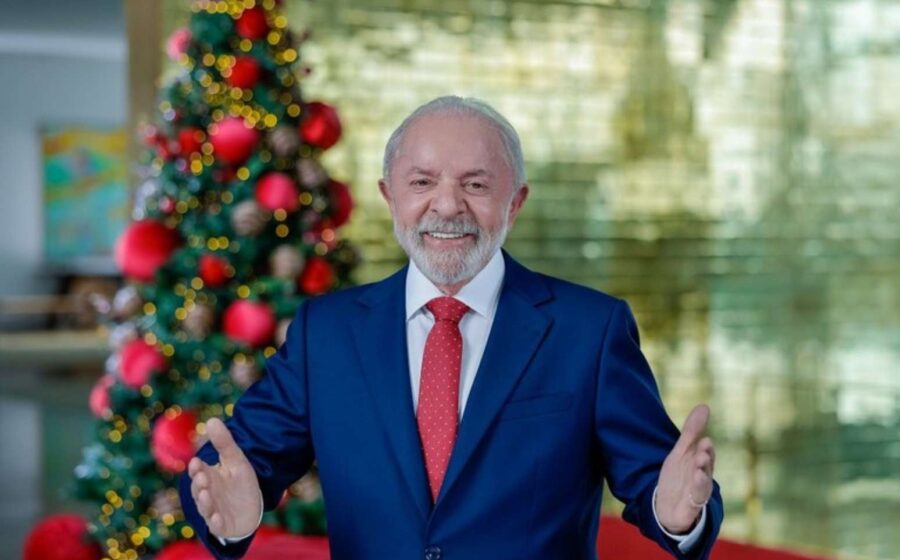 Altair Vilar, dono do Cartão de Todos, anuncia jornada de 40h para 30 mil funcionários