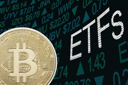 Gráfico mostra fluxos recordes de US$ 2,4 bi em ETFs de Bitcoin nos EUA em setembro