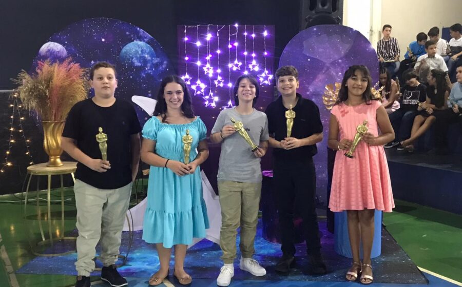 Estudantes da Etec Trajano Camargo de Artur Nogueira com premiações na Fecitec 2024