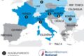 Manifestantes europeus com cartazes por moradia e direitos, simbolizando crise social e ascensão da extrema direita