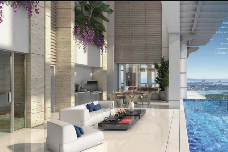 Cobertura de luxo Palazzo del Cielo no 47º andar em Sunny Isles Beach Miami frente ao mar