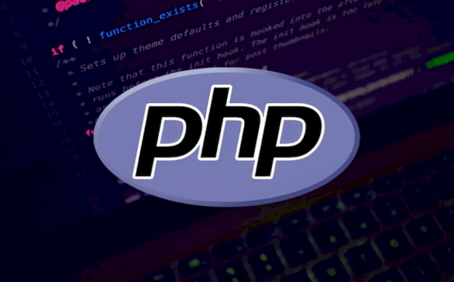 Alerta de segurança cibernética: logotipo PHP com sinal de perigo sobre interface do SEI