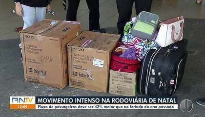 Hotéis lotados na praia de Ponta Negra em Natal durante feriadão de Finados com 77% ocupação