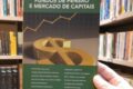 Gestores de fundos de pensão analisam gráfico de realocação de R$ 1,3 tri saindo de FIIs e EUA