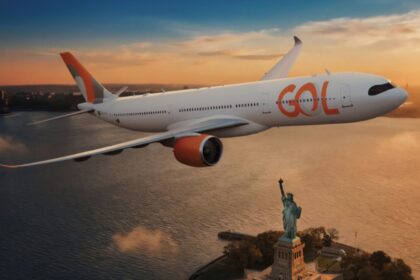 Airbus A330neo da Gol em voo, nova aeronave para rotas de longo curso com 12% menos consumo