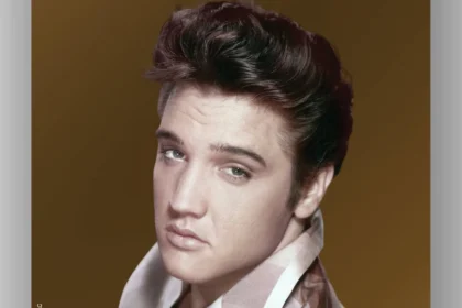 Elvis Presley em preto e branco com ícone de IA e balança da justiça sobre fundo de documentos jurídicos
