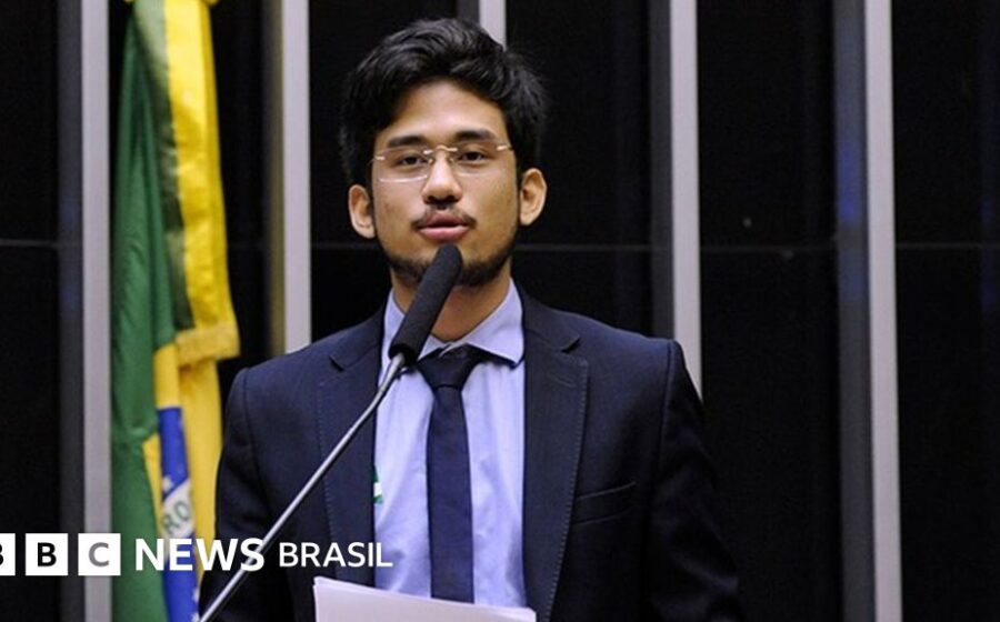 Kim Kataguiri discursando no plenário da Câmara dos Deputados durante debate sobre eleição da Mesa