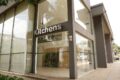 Logo da Kitchens móveis planejados de luxo com alerta de crise operacional e processos judiciais