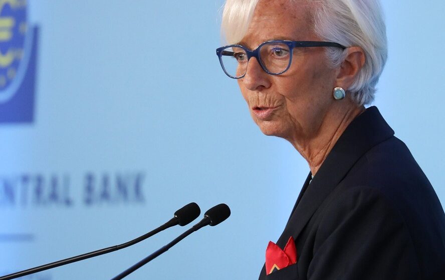 Christine Lagarde discursa em coletiva de imprensa do BCE em Frankfurt