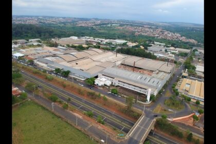 Fábrica abandonada da Tchan Laticínios em Avaré SP, 11,42 hectares leiloados a partir de R$ 1.000
