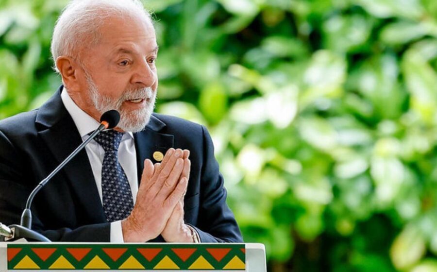 Lula anuncia perdão de R$ 12,6 bi em dívidas de 3,6 milhões de MEIs no Palácio do Planalto