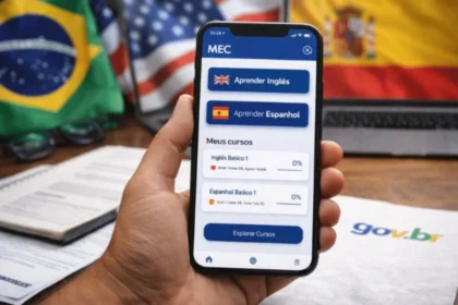 Tela do aplicativo MEC Idiomas mostrando opção de curso de coreano grátis ao lado de inglês e espanhol