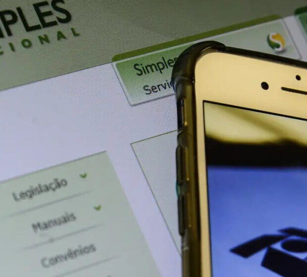 Gráfico mostra rombo de R$ 711 bi na Previdência com expansão do MEI para R$ 140 mil