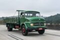 Frota de caminhões Mercedes-Benz vocacionais Accelo, Atego, Axor e Actros expostos na Fenatran 2026, celebrando 70 anos no Brasil