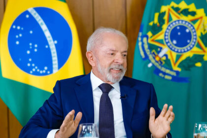 Amauri Pinha, presidente do Conselho da ECB, construtora do Grupo Mota-Engil, em retrato corporativo