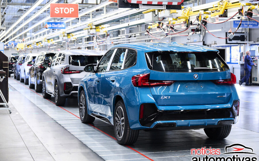 BMW inicia produção do Série 3 elétrico em fábrica de Munique com investimento de 2 bi euros