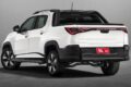 BYD Dolphin Mini e picape Mako híbrida flex amarela lado a lado