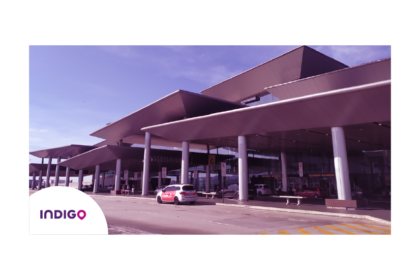 CEO Thiago Piovesan da Indigo Brasil em estacionamento de aeroporto com gestão automatizada