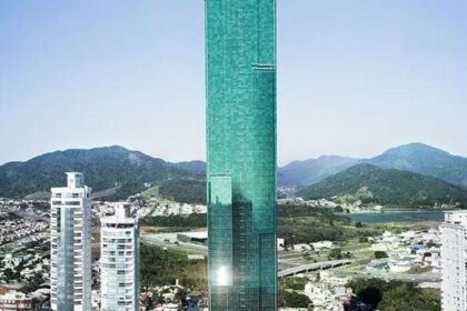 Fundação do Senna Tower em Balneário Camboriú com 800 estacas cravadas na rocha