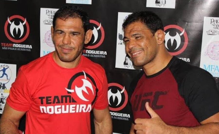 Irmãos Nogueira, Rodrigo Minotauro e Rogério Minotouro, fundadores da rede Team Nogueira, em academia de artes marciais