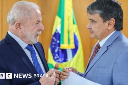 Plenário do Congresso Nacional com destaque para bancada de Mato Grosso do Sul, simbolizando transição política para 2027