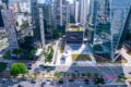 Edifícios corporativos da Faria Lima ao pôr do sol, centro financeiro de São Paulo