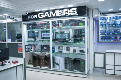 Compras de hardware em Ciudad del Este: lojas de informática na fronteira Paraguai-Brasil