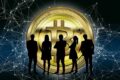 Duas contadoras brasileiras analisando gráficos de criptomoedas em tela com interface Núcleo CriptoCalc