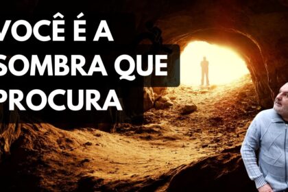 Gruta do Janelão no Parque Cavernas do Peruaçu com estalactite gigante de 28 metros