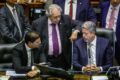Ministro Dario Durigan anuncia nova regra fiscal em coletiva no Palácio do Planalto