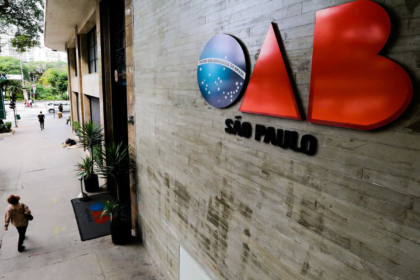 Nelson Wilians, advogado suspenso preventivamente pela OAB-SP, fundador da maior banca de advocacia do Brasil