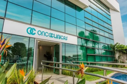 Sede da Oncoclínicas com gráfico de aprovação de 61% dos credores para reestruturação de R$ 5,7 bi
