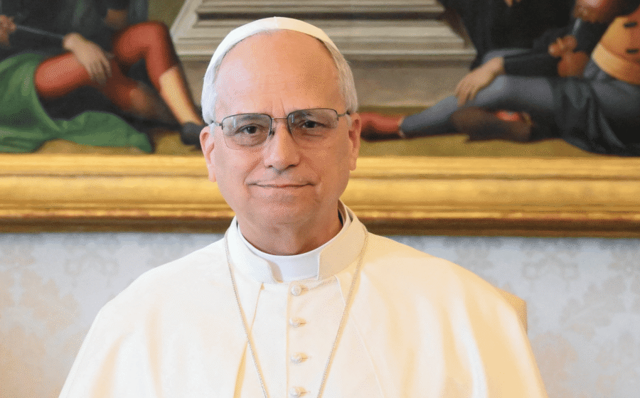 Papa Leão XIV no Vaticano discursando sobre IA e vida humana com cientistas globais