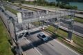 Pórtico eletrônico de pedágio free flow no km 37 da Rodovia dos Imigrantes