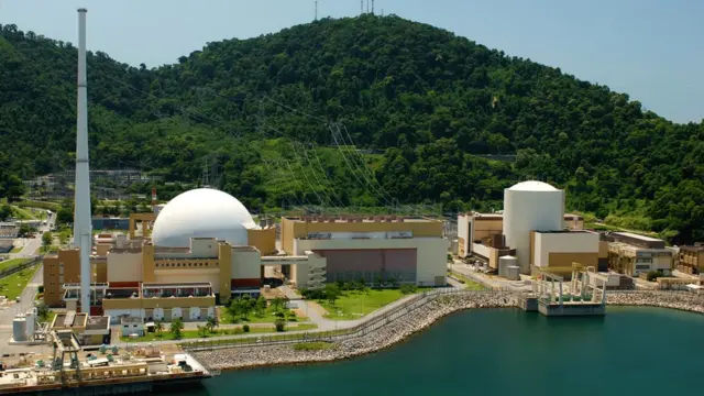Usina nuclear modular compacta com resfriamento a sódio líquido no projeto Kemmerer Wyoming