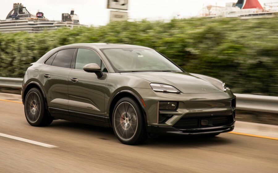 Porsche Macan a combustão 2028 estratégia lucro 387 milhões euros