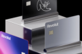 Revolut no Brasil: app de celular com logotipo ao lado de bandeira brasileira e gráficos de crescimento de crédito
