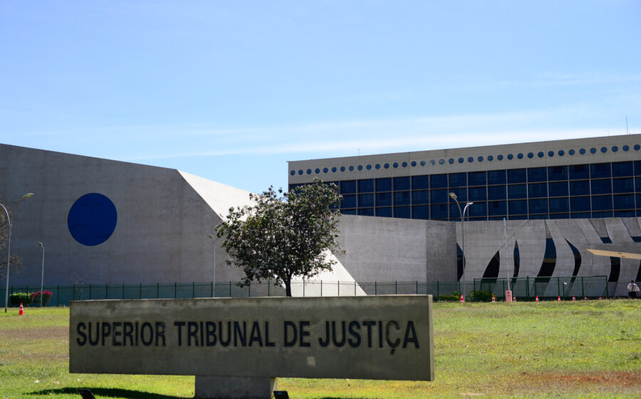 Decisão do STJ afasta sócio de empresa familiar por violência doméstica