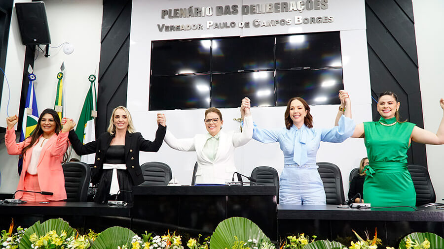 Mailza Assis e Jéssica Sales comemoram vitória histórica com 66% dos votos no Acre