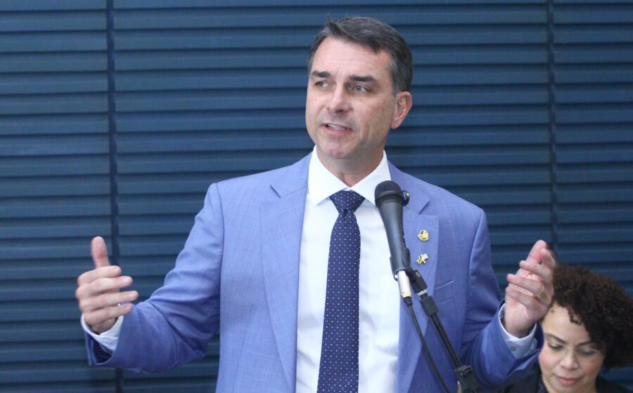 Ministro do TSE Marco Aurélio Belizze em reunião com Meta e campanhas de Lula e Flávio Bolsonaro sobre moderação por IA