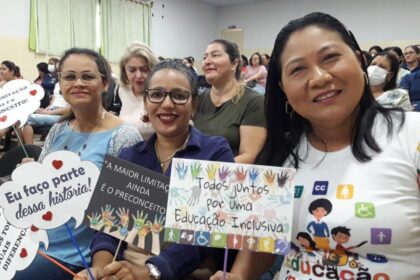 Aparecida de Fátima Gavioli, nova secretária de Educação do Paraná, em posse oficial