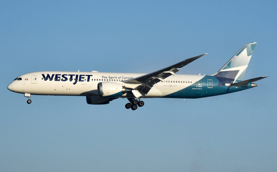 WestJet Boeing 787 Dreamliner decolando de Guarulhos rumo a Calgary