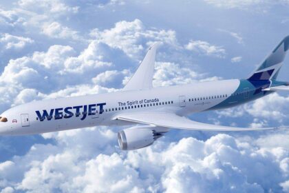 Aeronave WestJet Boeing 787 Dreamliner no aeroporto de Guarulhos com rota Brasil-Canadá